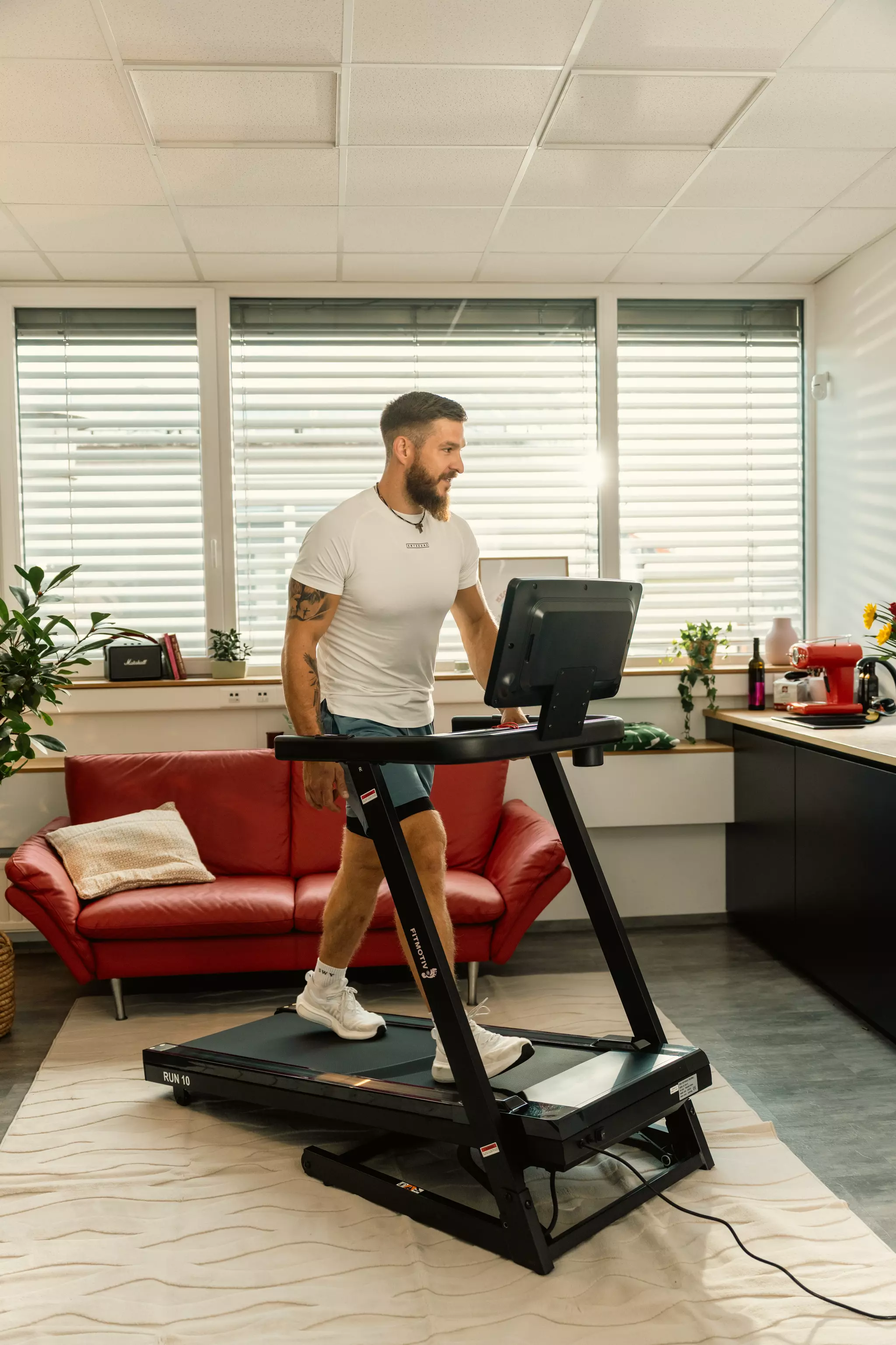 Traka za trčanje FITMOTIV RUN 10