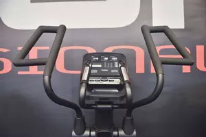 Eliptični trenažer TOORX ERX-9500