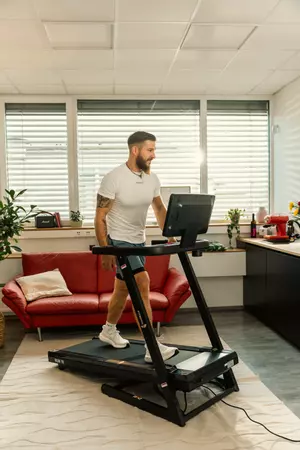 Traka za trčanje FITMOTIV RUN 10